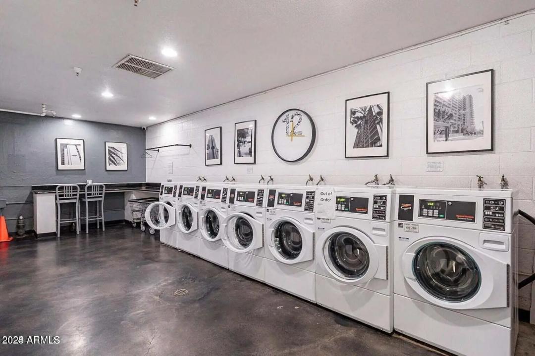 Real Estate Picture 50