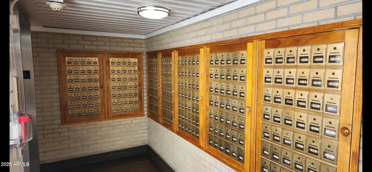 Real Estate Picture 29