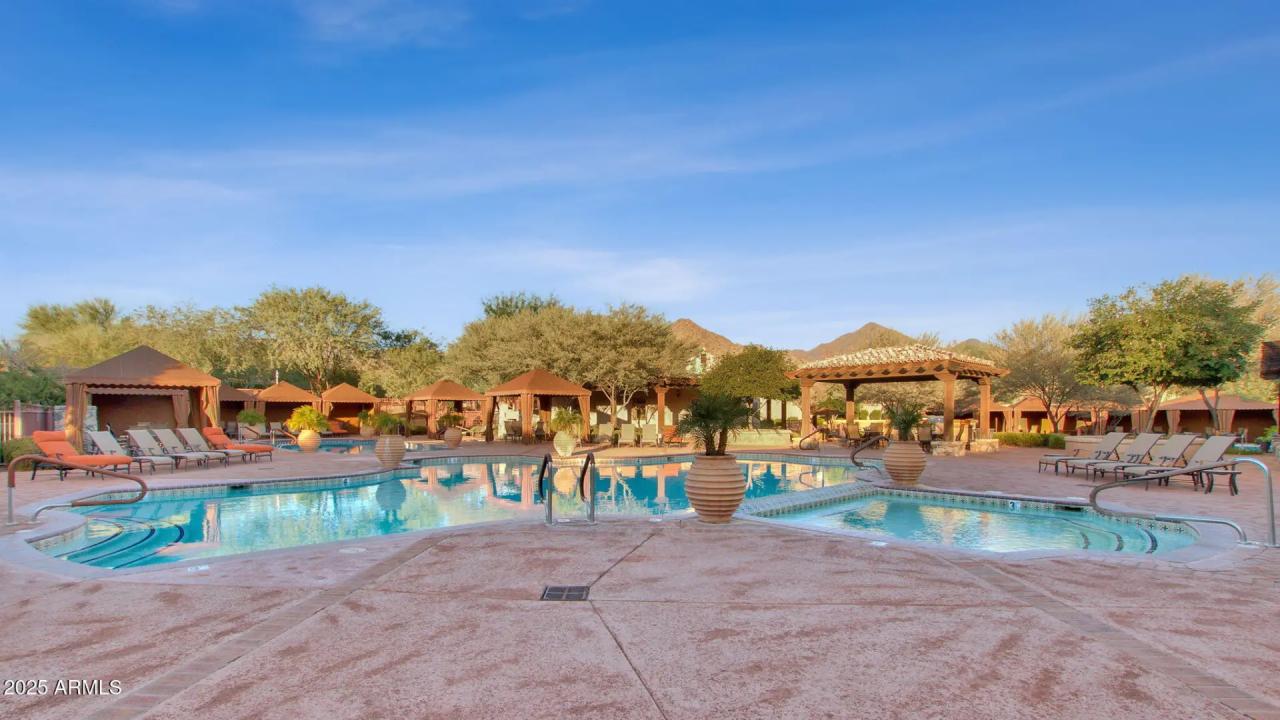 Real Estate Picture 42