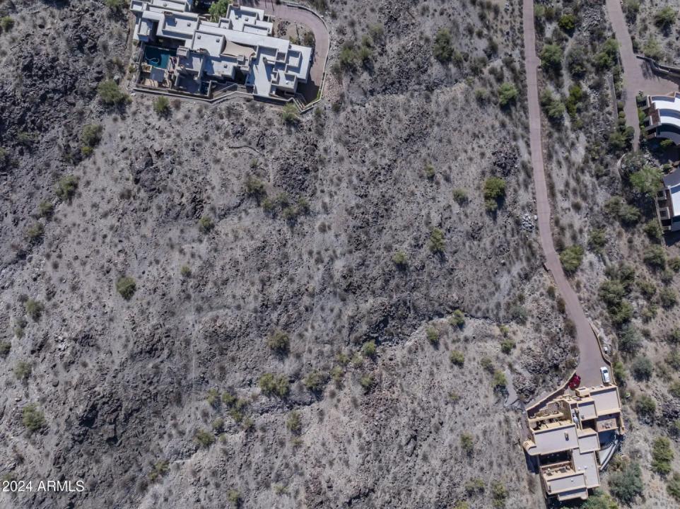 Real Estate Picture 13