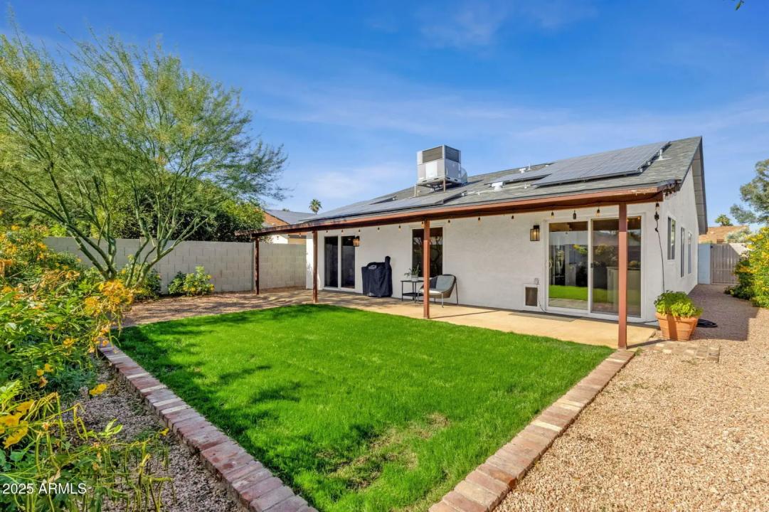 Real Estate Picture 2