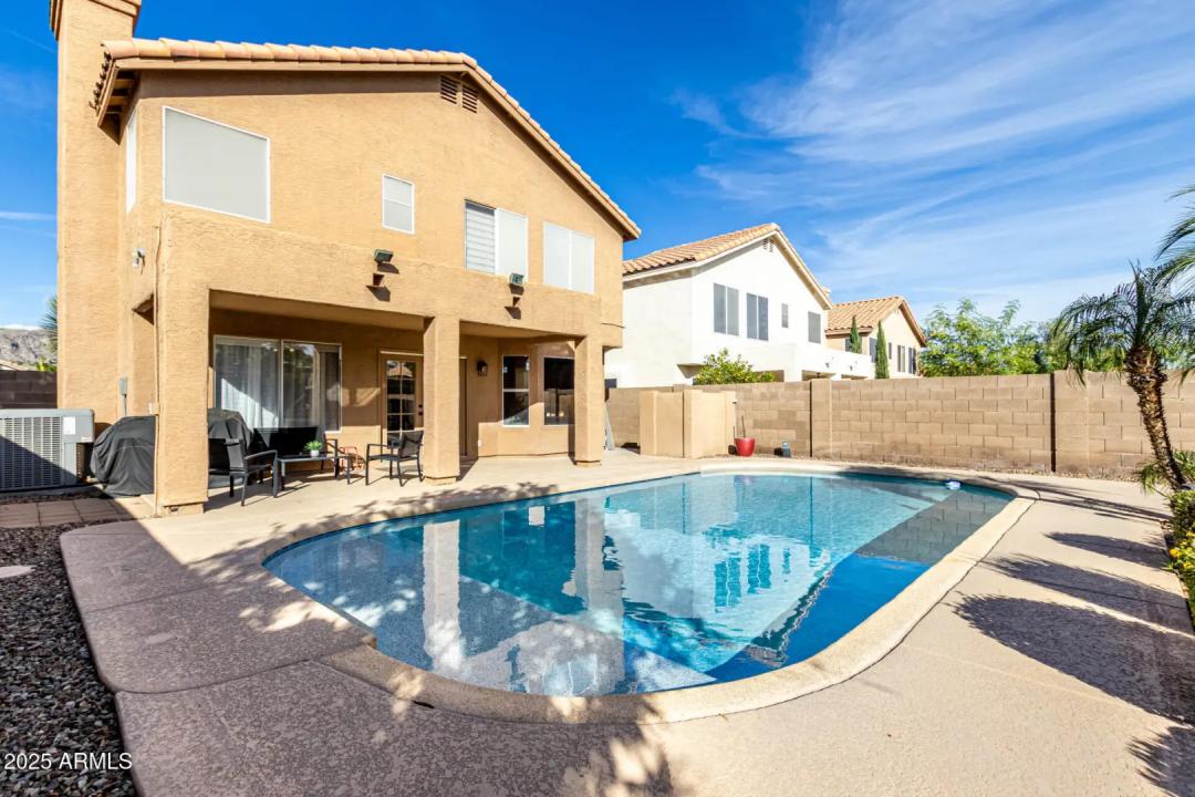 Real Estate Picture 27