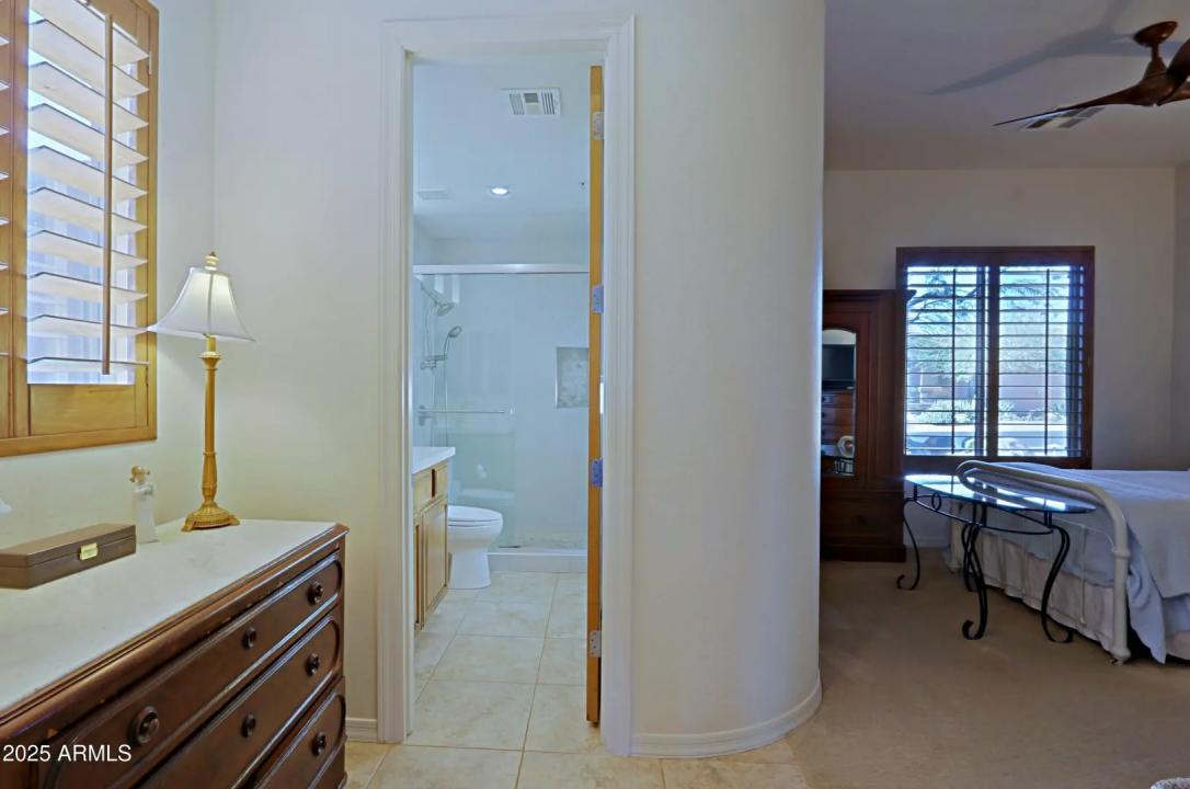 Real Estate Picture 50