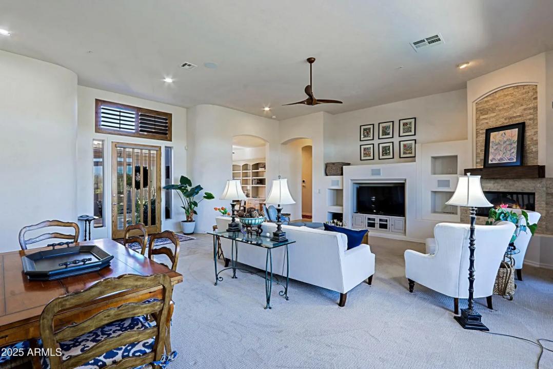 Real Estate Picture 31