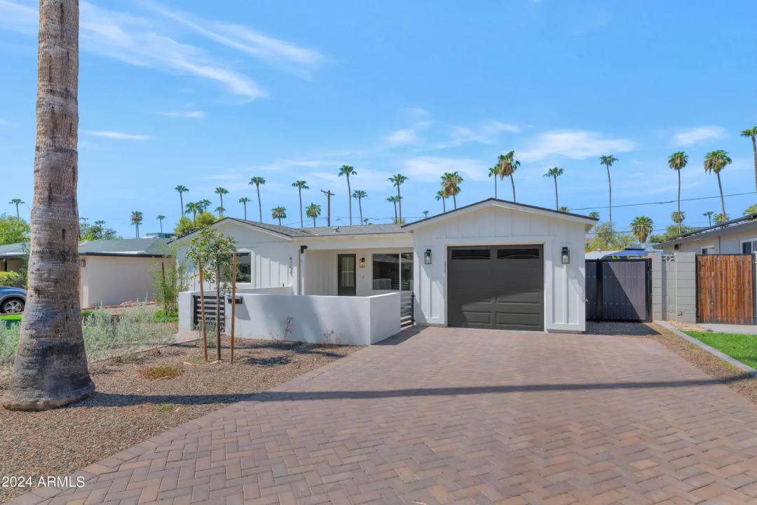 Real Estate Picture 2