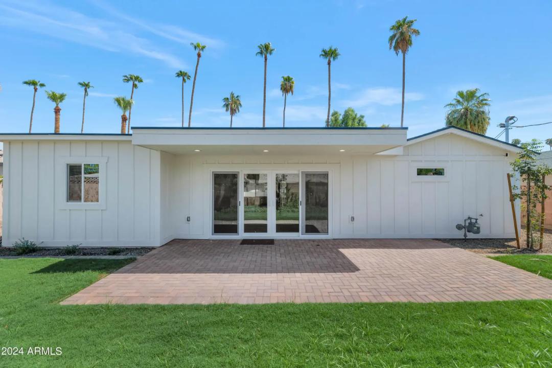 Real Estate Picture 28