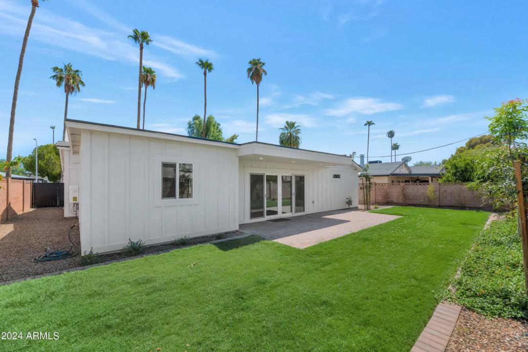 Real Estate Picture 29