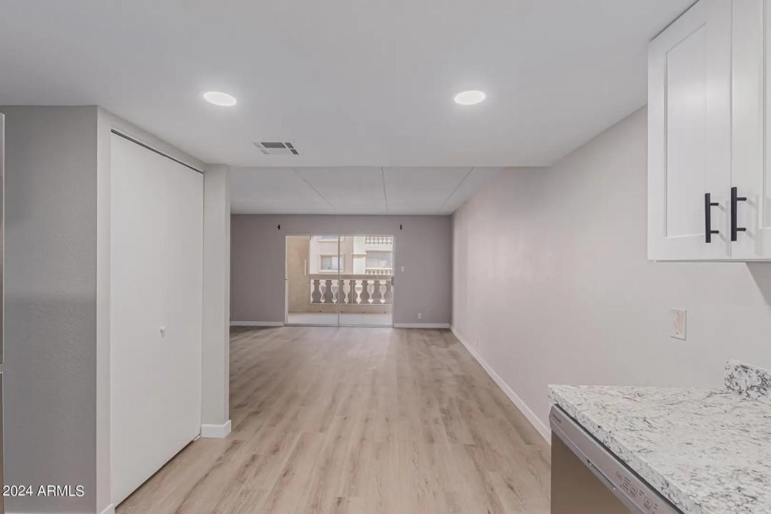 Real Estate Picture 20