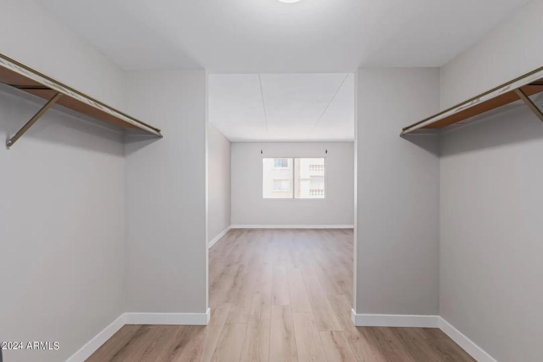 Real Estate Picture 21