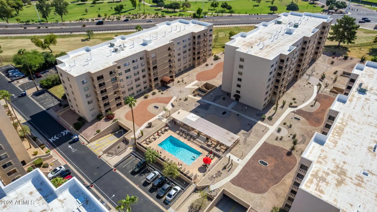 Real Estate Picture 52