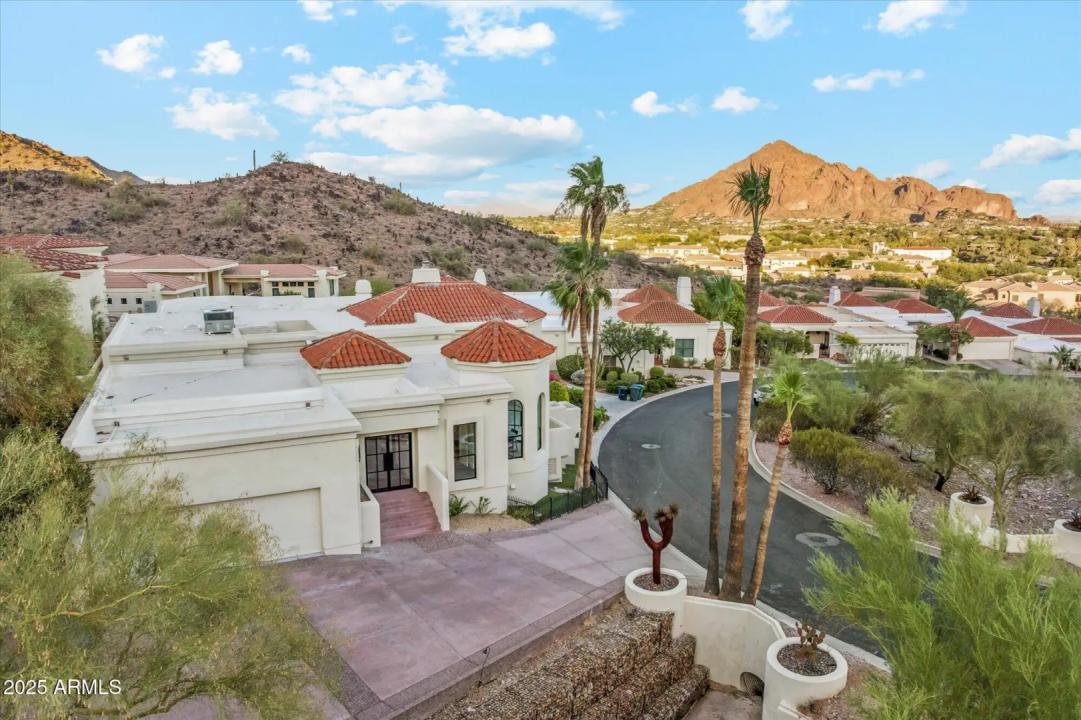 Real Estate Picture 33