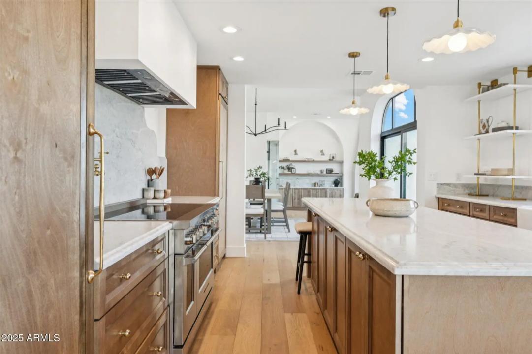 Real Estate Picture 43