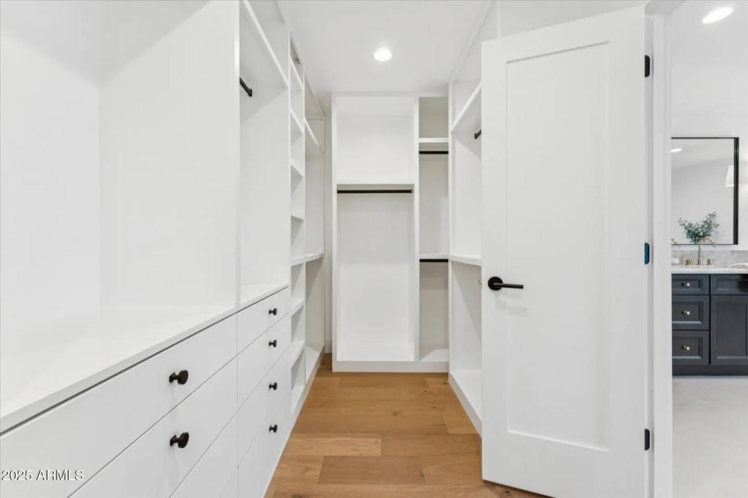 Real Estate Picture 49