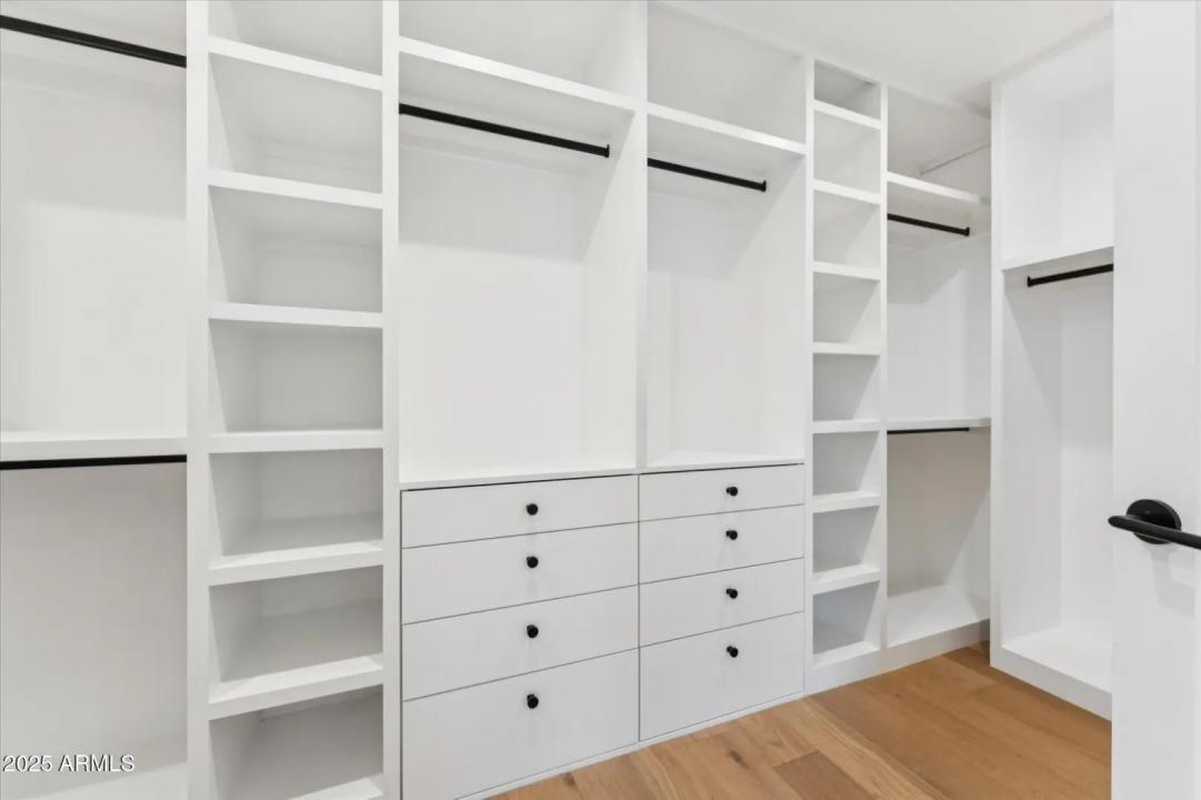 Real Estate Picture 50