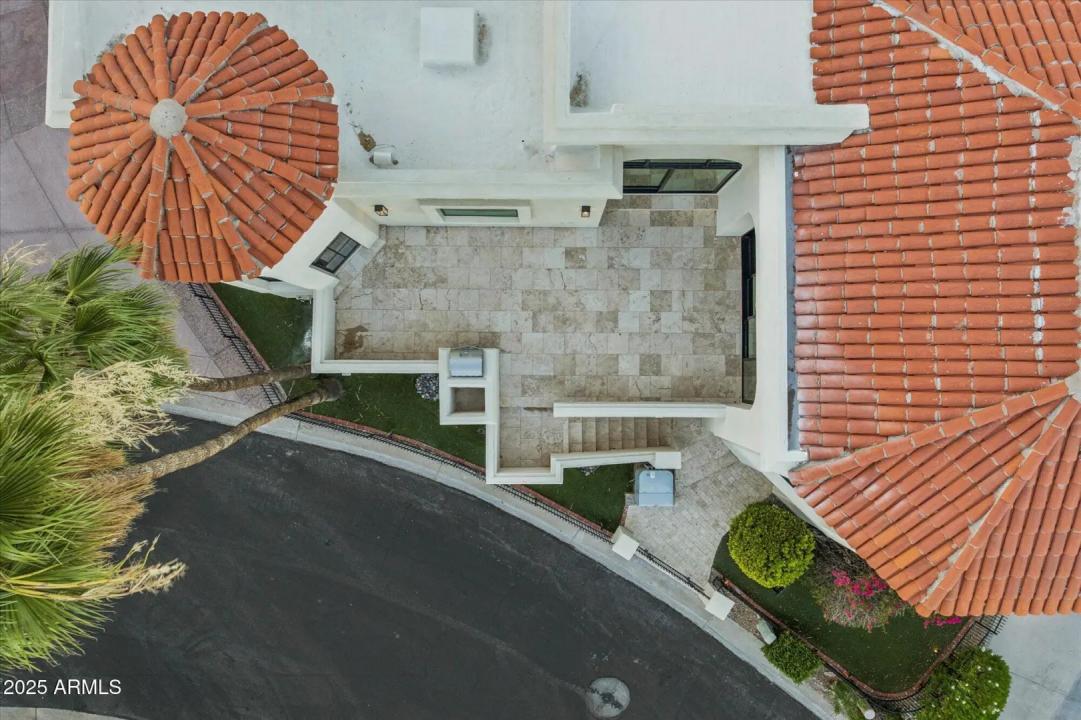 Real Estate Picture 66