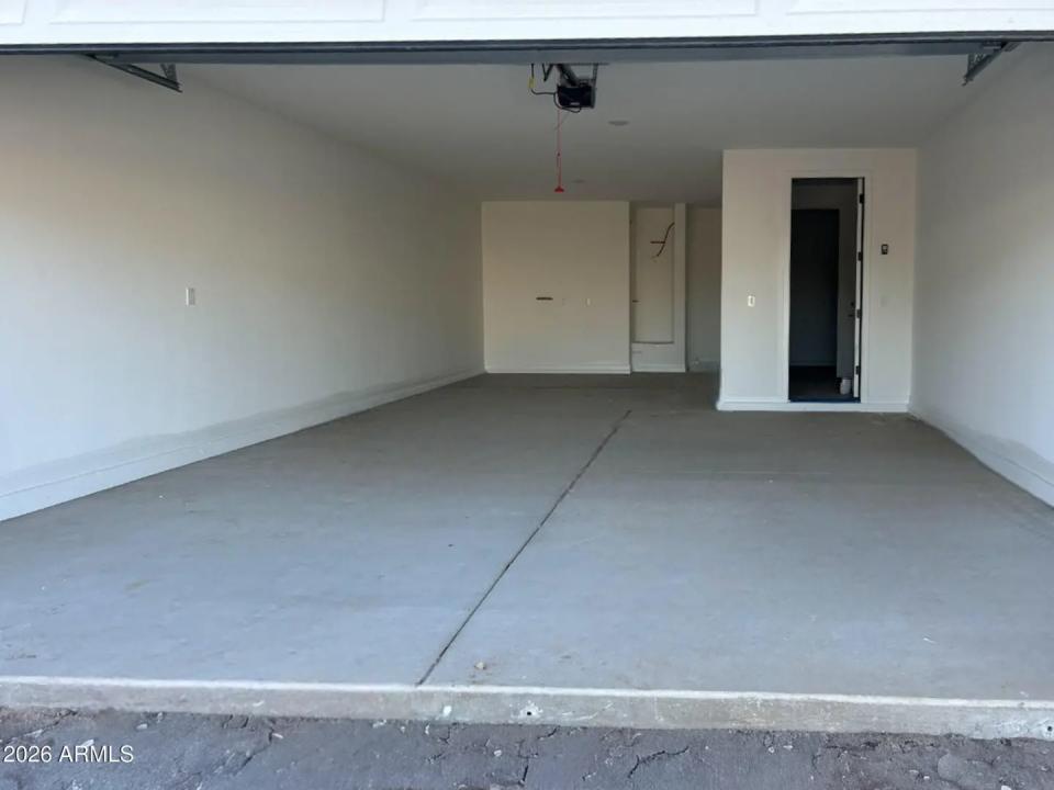 Real Estate Picture 13