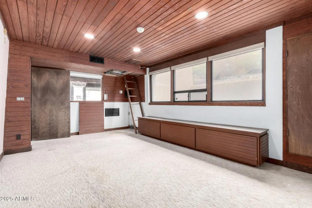 Real Estate Picture 41