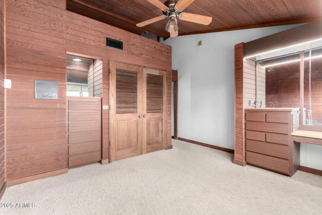 Real Estate Picture 44