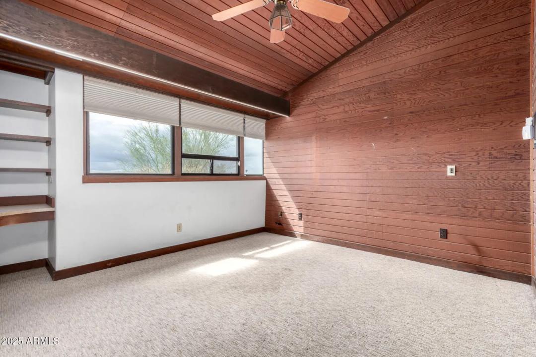 Real Estate Picture 49