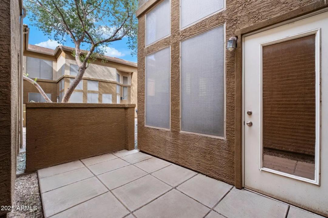 Real Estate Picture 23