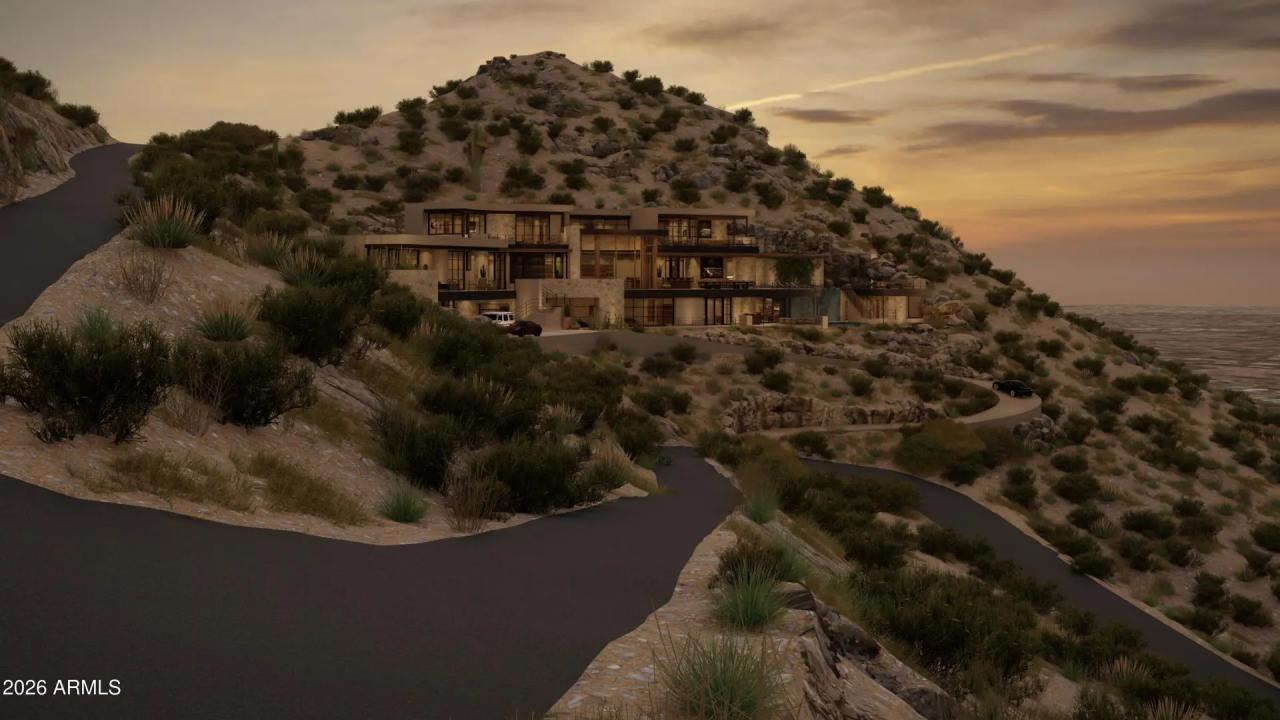 Real Estate Picture 7