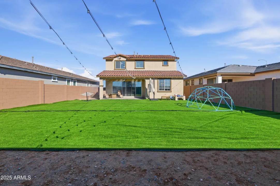 Real Estate Picture 26