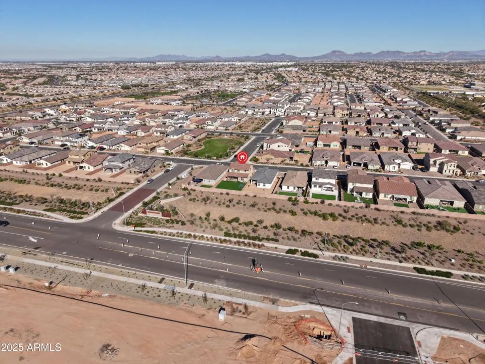 Real Estate Picture 28