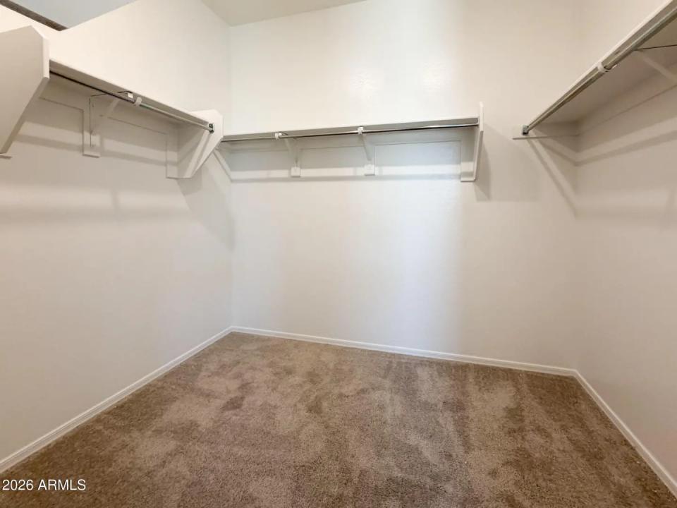 Real Estate Picture 15