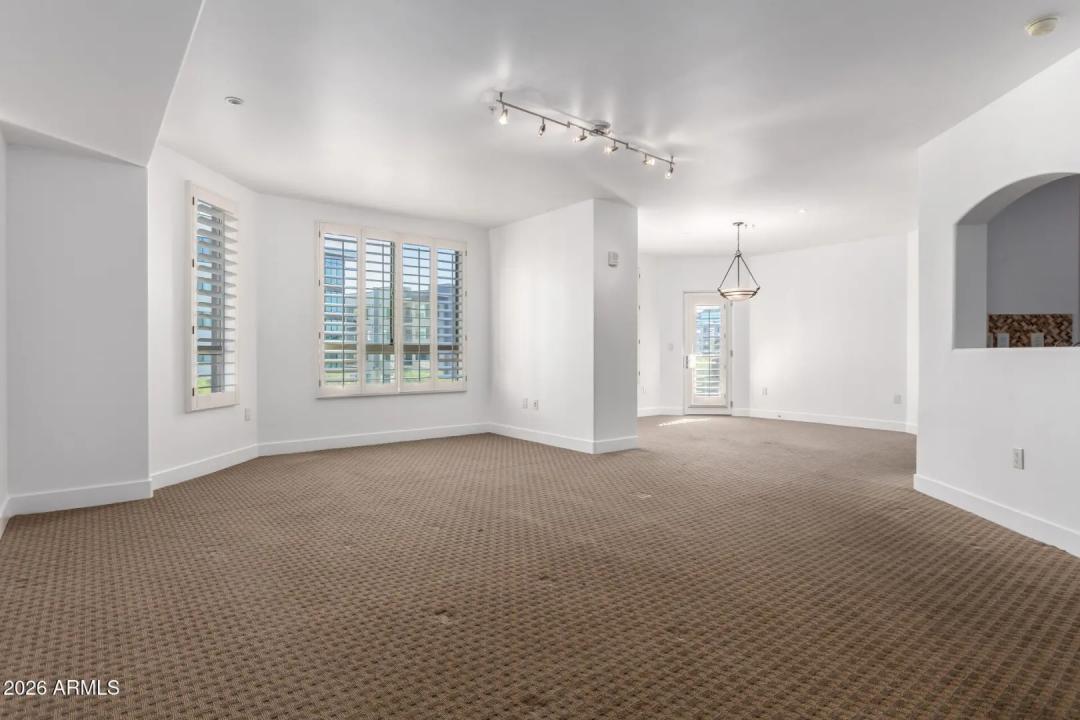 Real Estate Picture 2