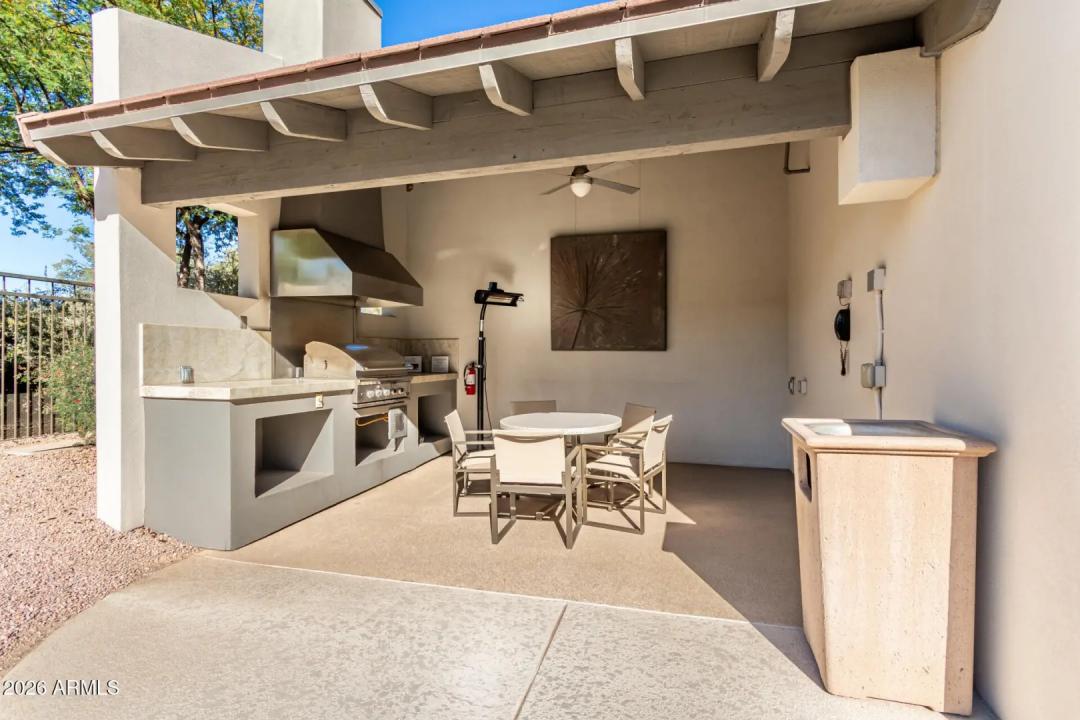 Real Estate Picture 39