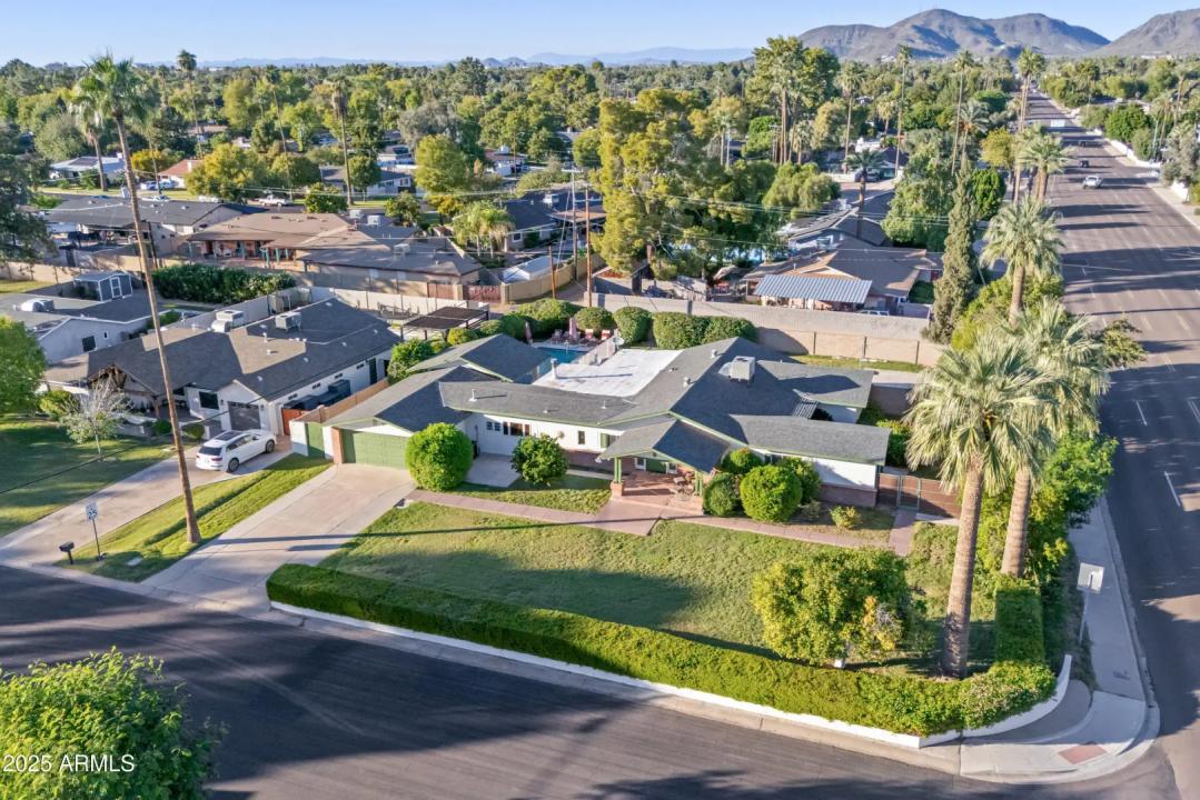 Real Estate Picture 40