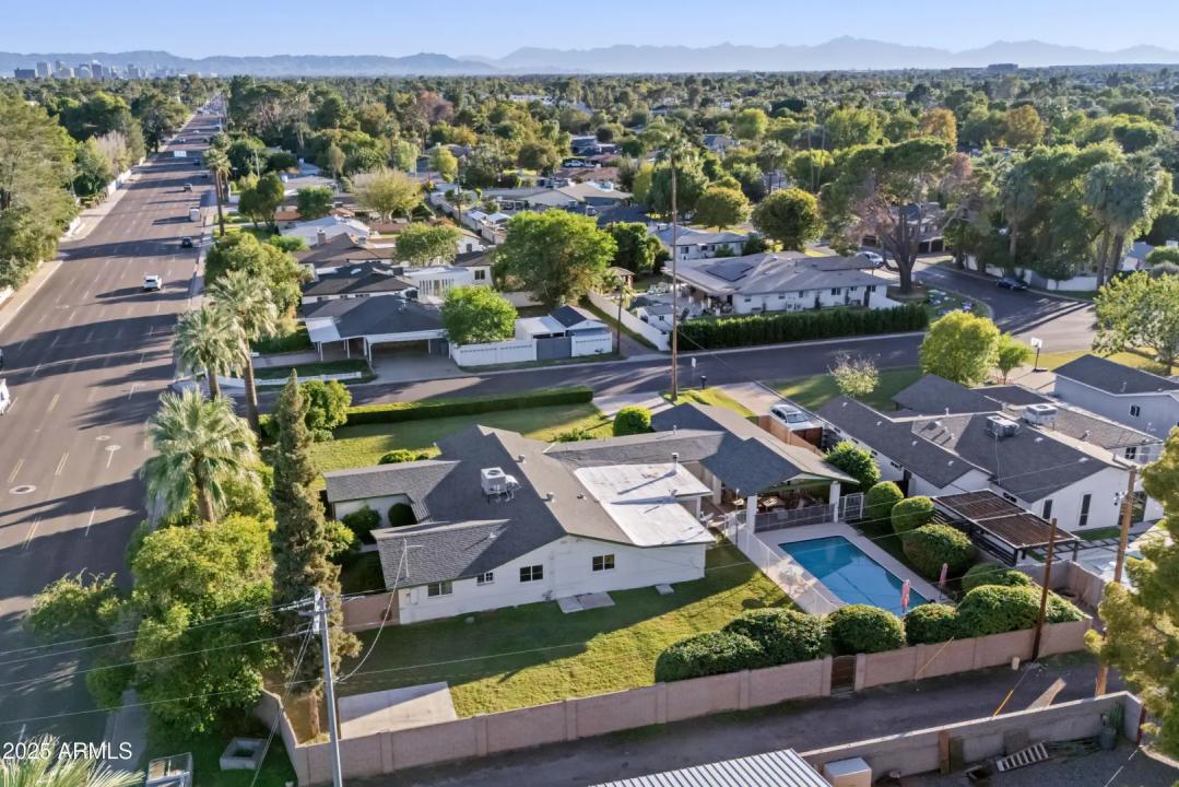 Real Estate Picture 42