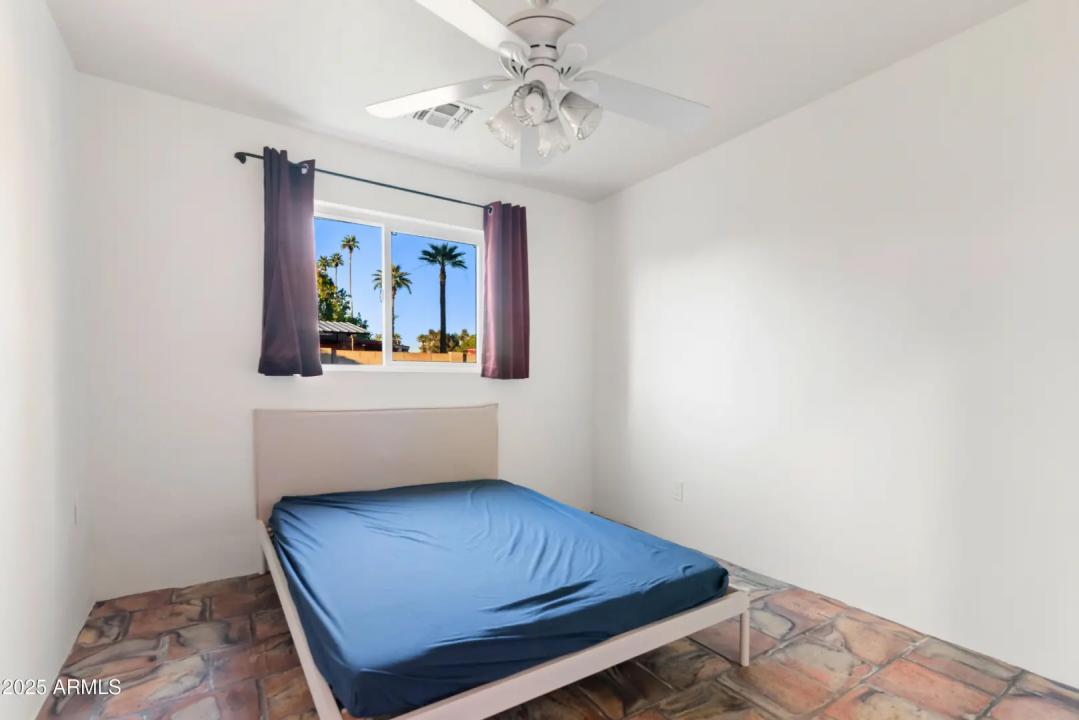 Real Estate Picture 28