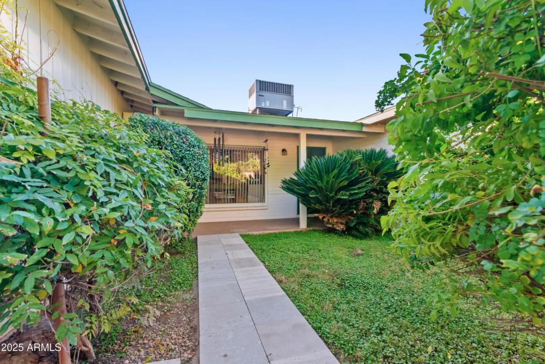 Real Estate Picture 48