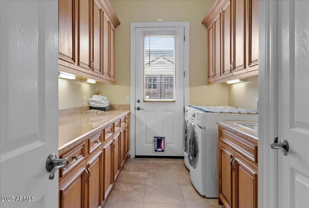 Real Estate Picture 27