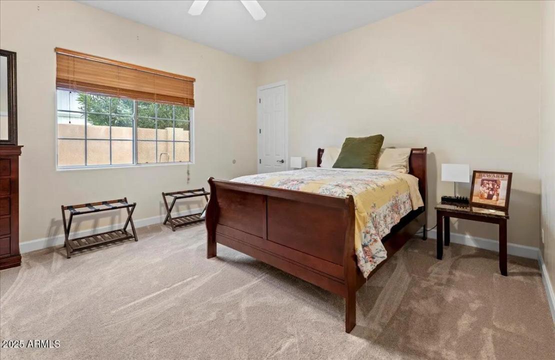 Real Estate Picture 15