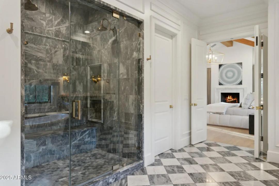 Real Estate Picture 21