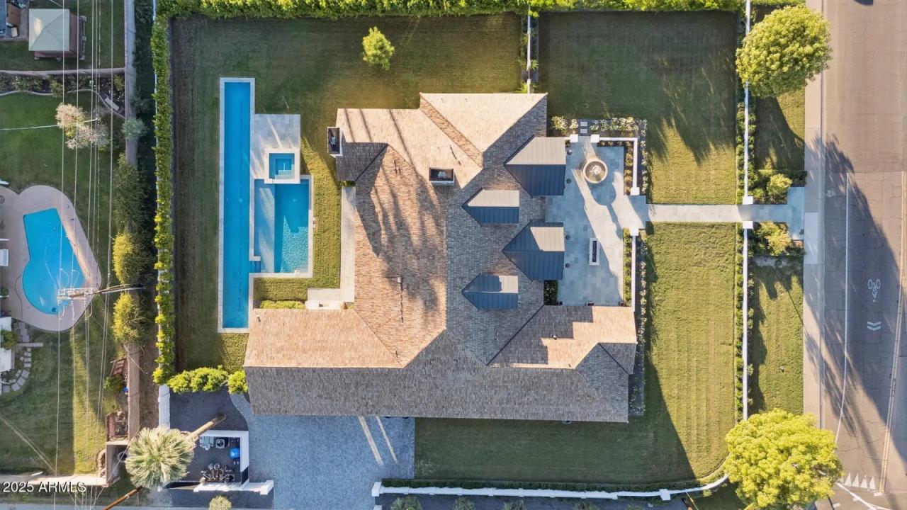 Real Estate Picture 44