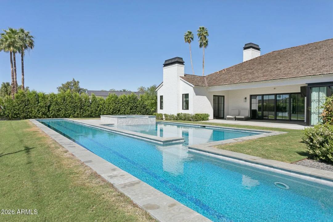 Real Estate Picture 35