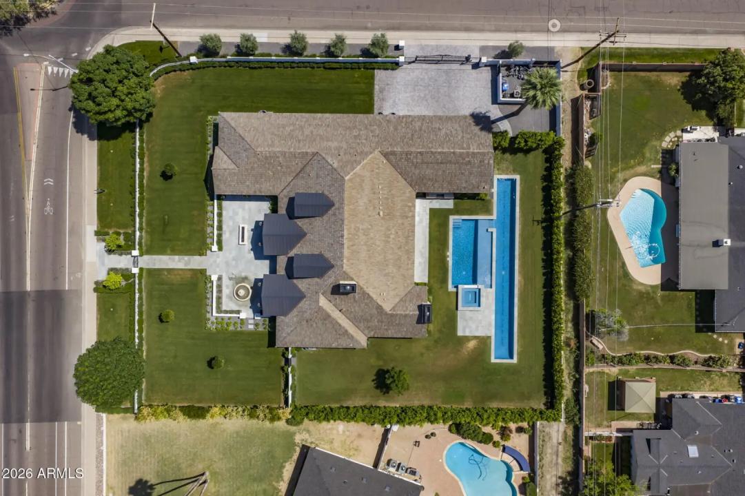 Real Estate Picture 38