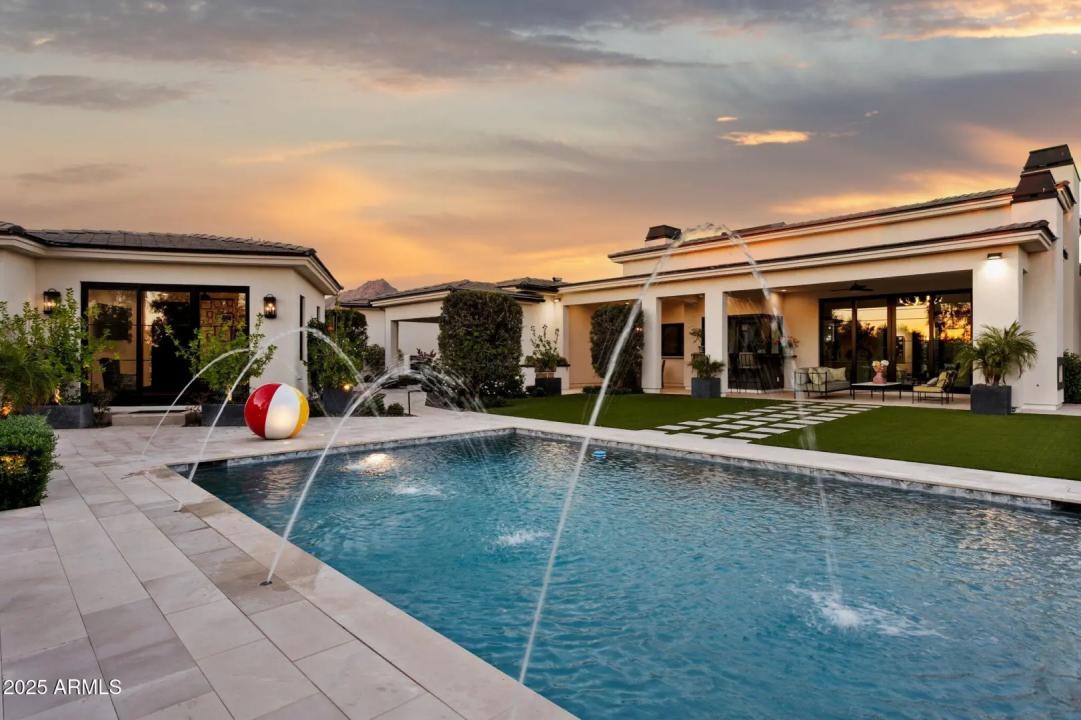 Real Estate Picture 45