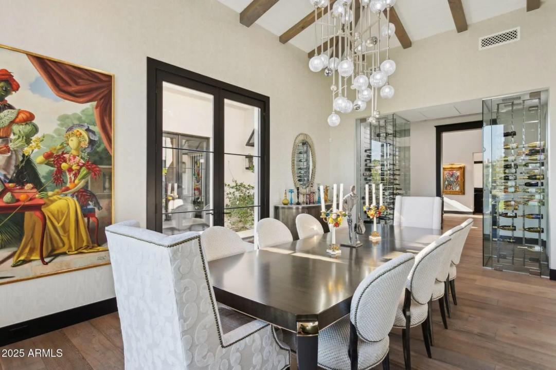 Real Estate Picture 9