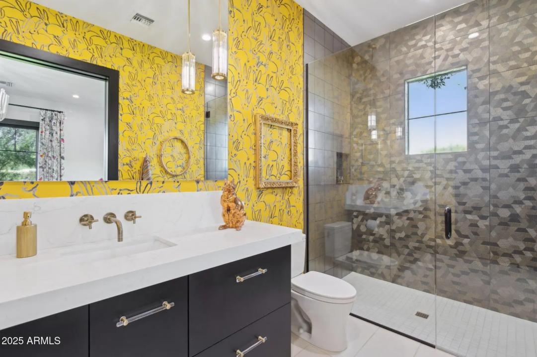 Real Estate Picture 27