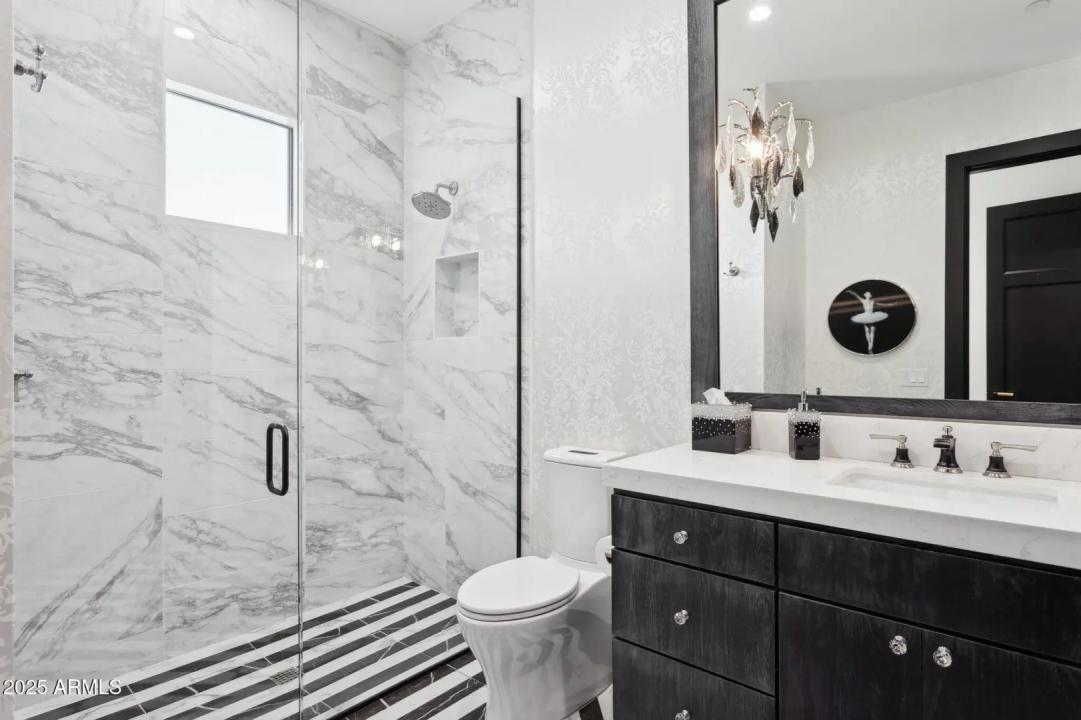 Real Estate Picture 31