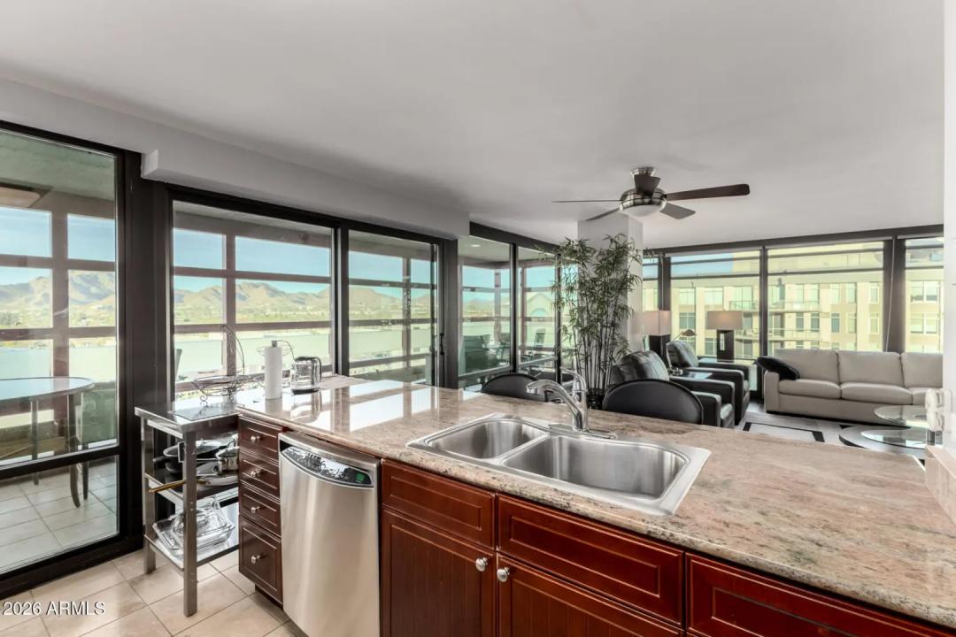 Real Estate Picture 9