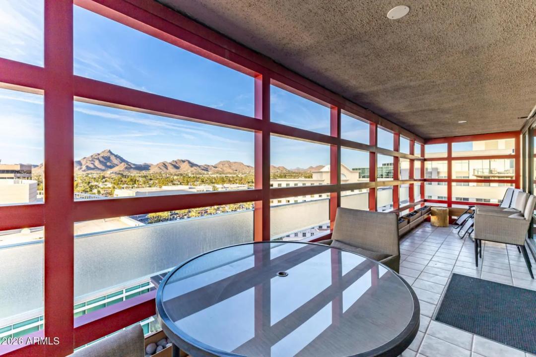 Real Estate Picture 19