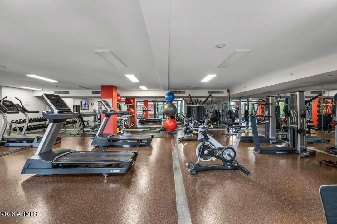 Real Estate Picture 28