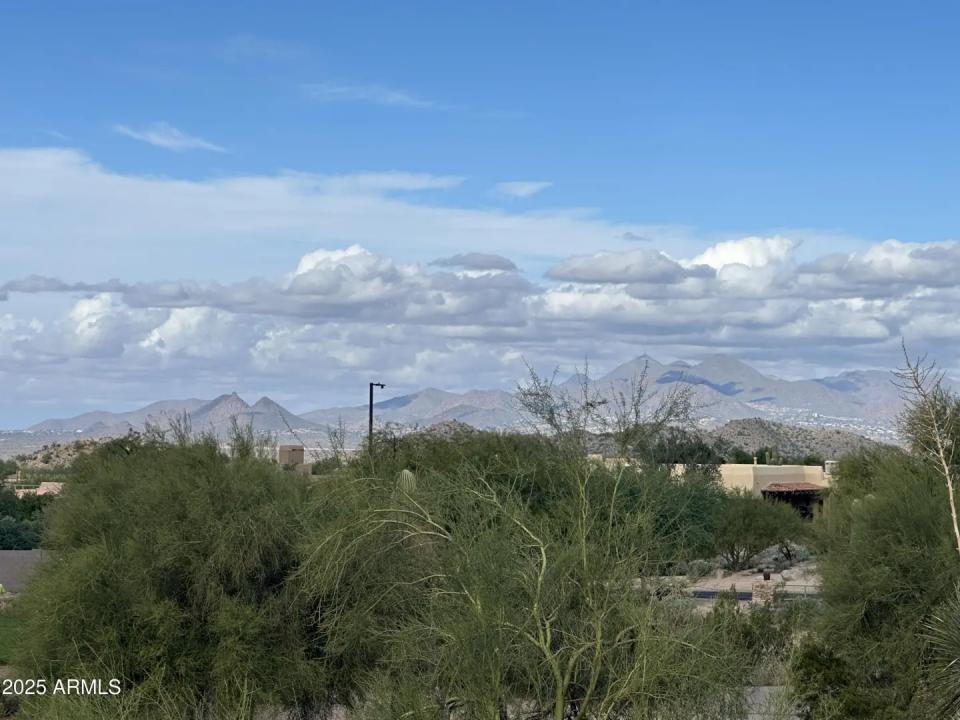 Real Estate Picture 2