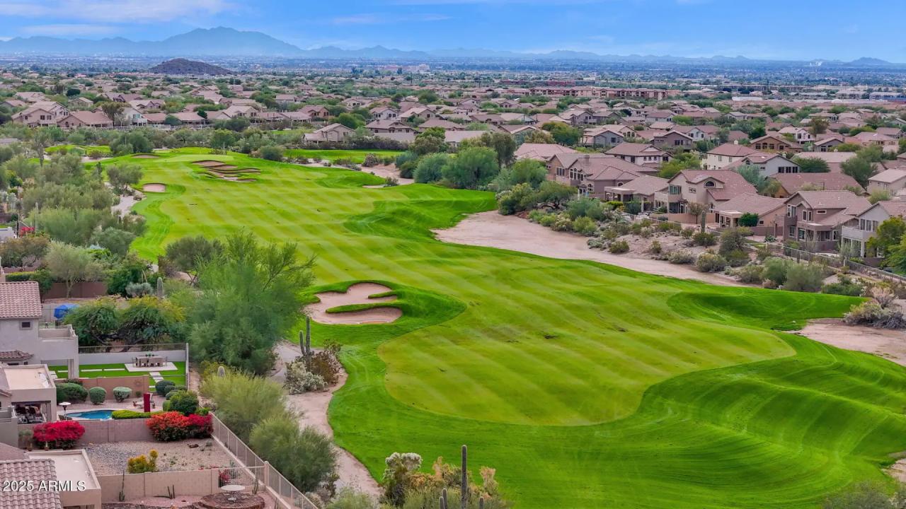 Real Estate Picture 1