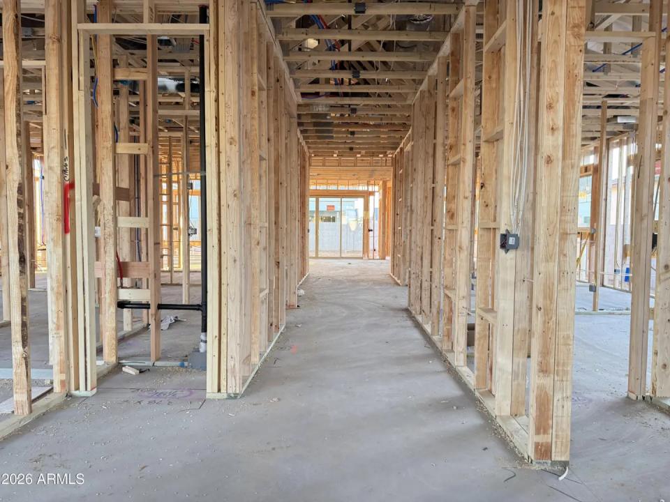 Real Estate Picture 2